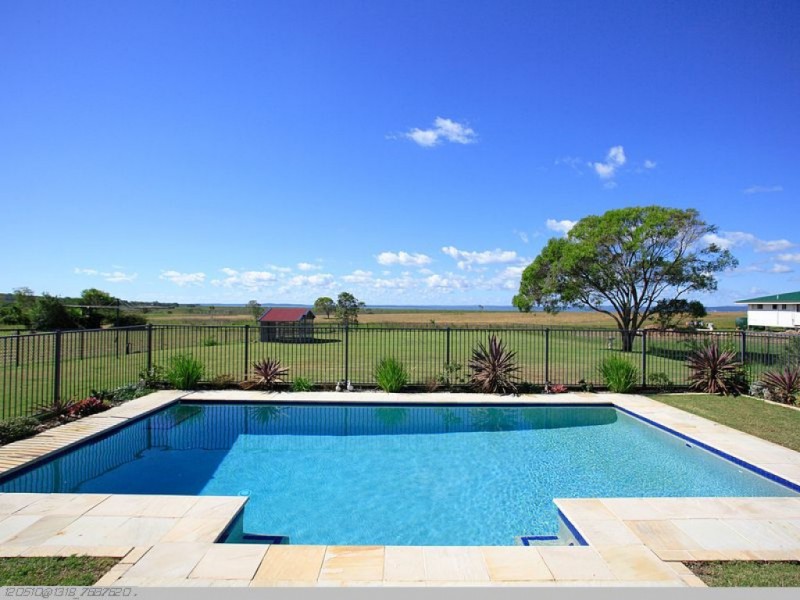 137 Cove Boulevard, River Heads QLD 4655