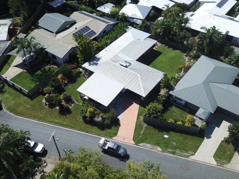 10 Hagen Close, Trinity Beach QLD 4879