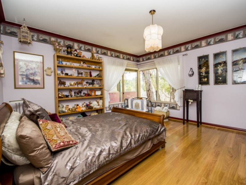 580 Collie River Road, Burekup WA 6227