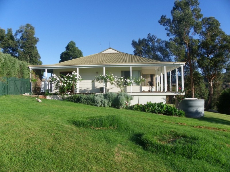 580 Collie River Road, Burekup WA 6227