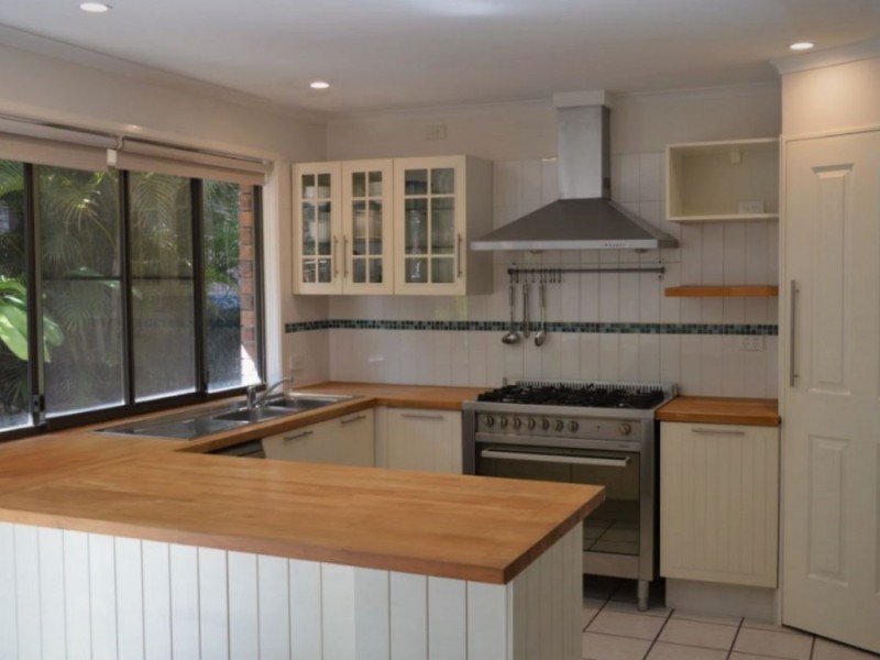 22 Marwood Street, Belmont QLD 4153