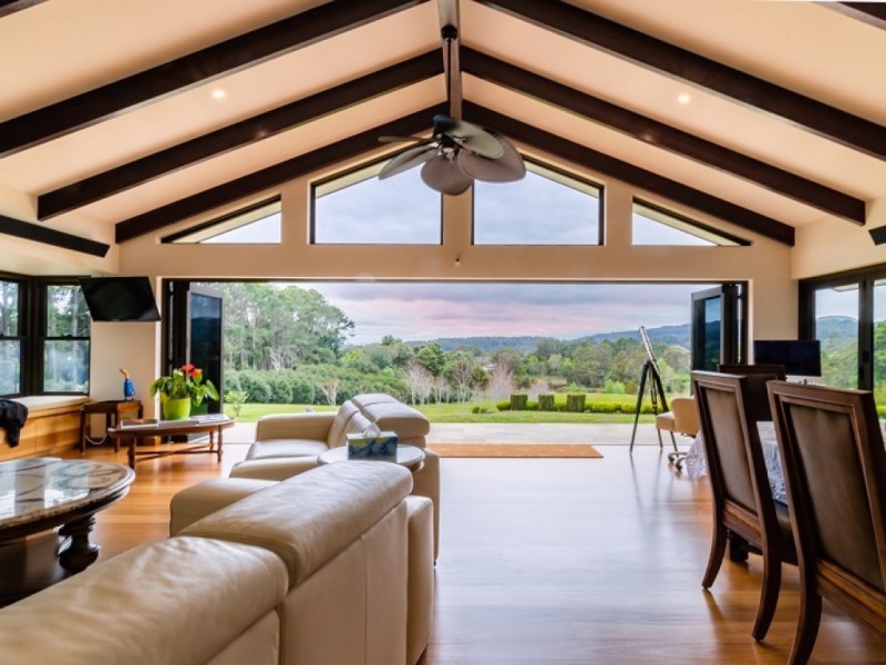 17 Lyrebird Ridge Road, Springbrook QLD 4213