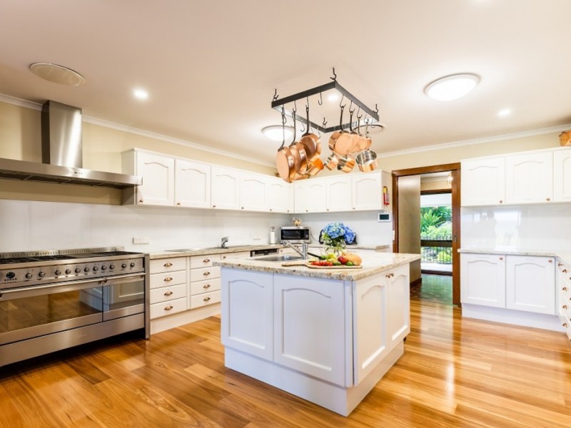 17 Lyrebird Ridge Road, Springbrook QLD 4213