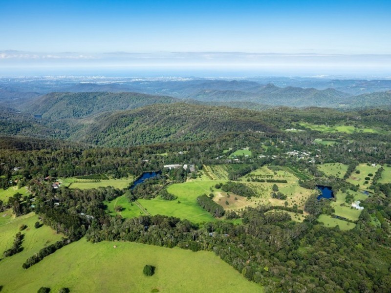 17 Lyrebird Ridge Road, Springbrook QLD 4213