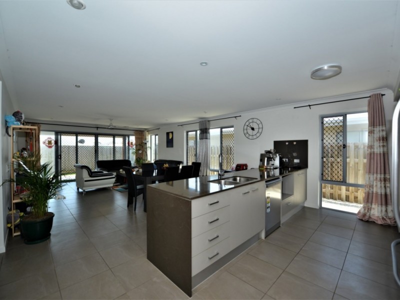 30 Rowe Crescent, Thornlands QLD 4164