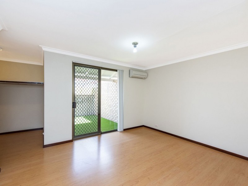 8 Cashel Way, Waterford WA 6152