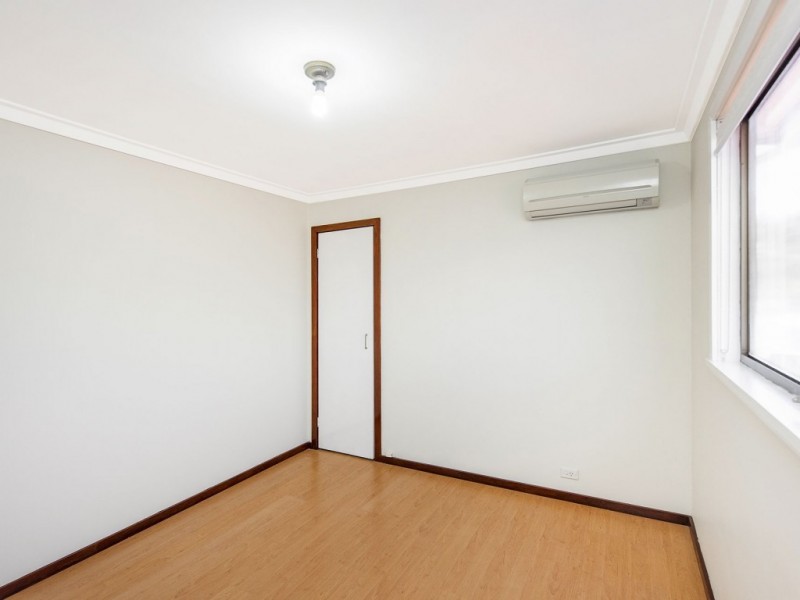 8 Cashel Way, Waterford WA 6152