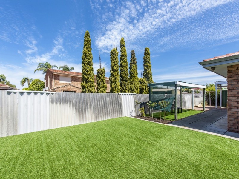 8 Cashel Way, Waterford WA 6152