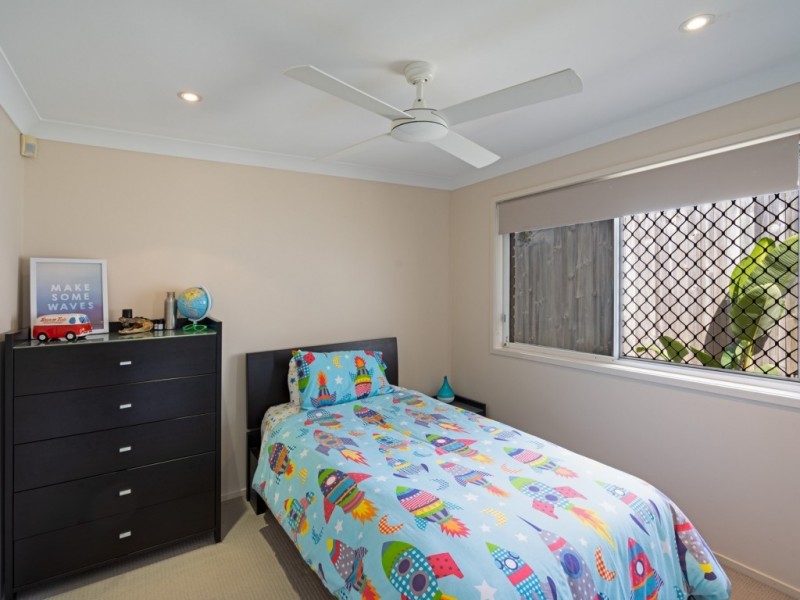 4 Mildura Drive, Helensvale QLD 4212