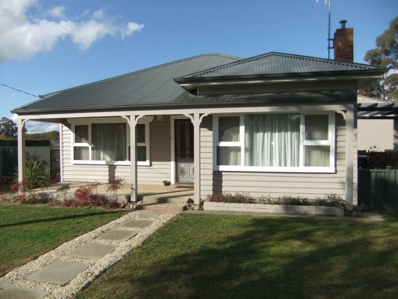 67 Weir Street, Euroa VIC 3666