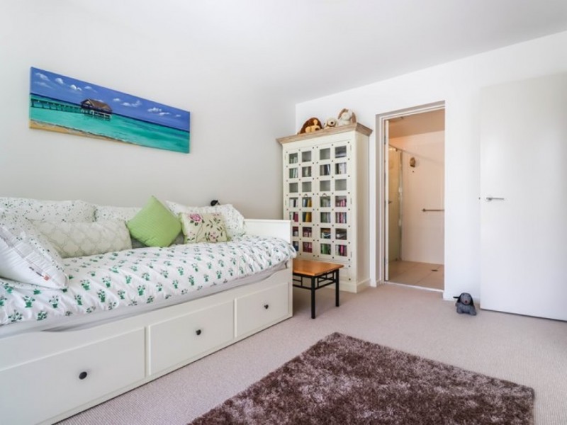 2 Activa Way, Hope Island QLD 4212