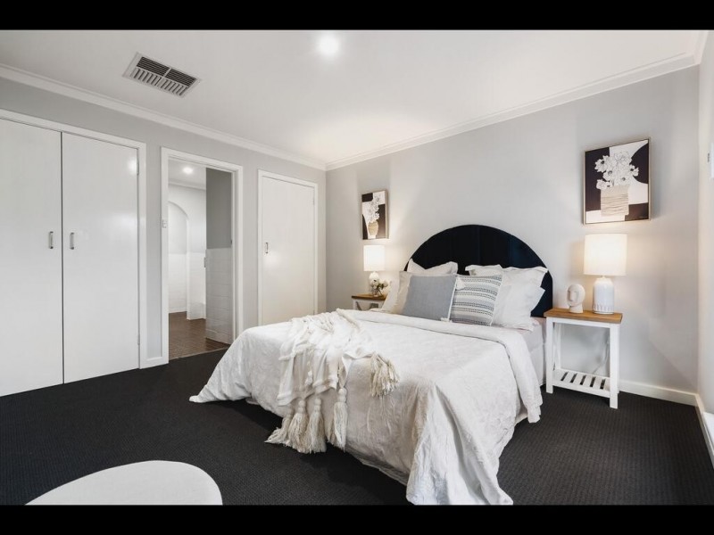 31 Adamson Road, Parmelia WA 6167