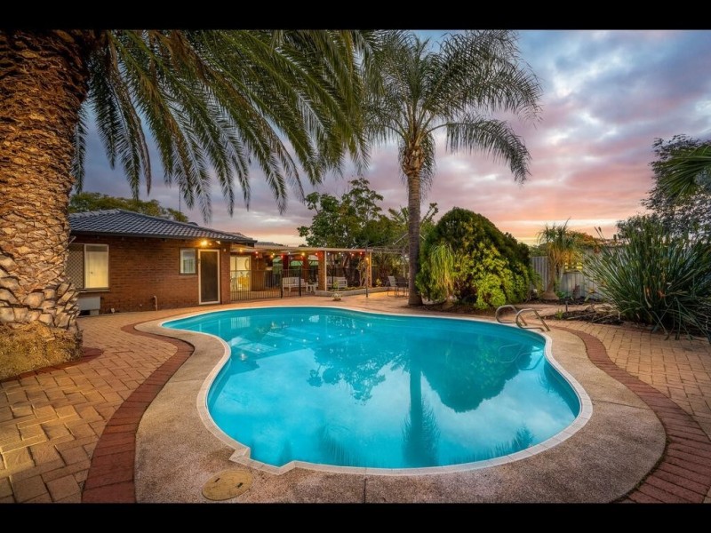 31 Adamson Road, Parmelia WA 6167