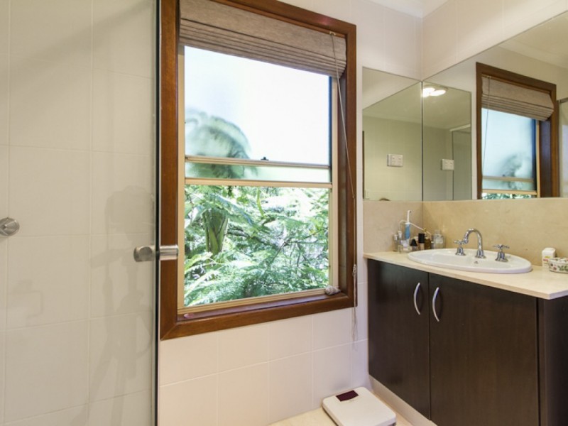 8 Coolamon Court, Tugun QLD 4224
