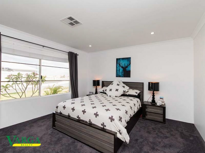 31 Verbania Loop, Beeliar WA 6164