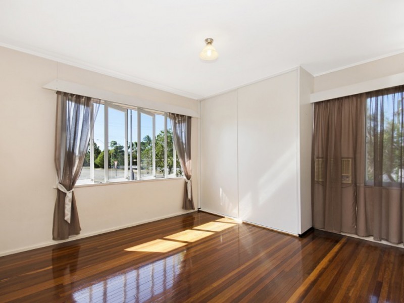 170 Charles Street, Cranbrook QLD 4814