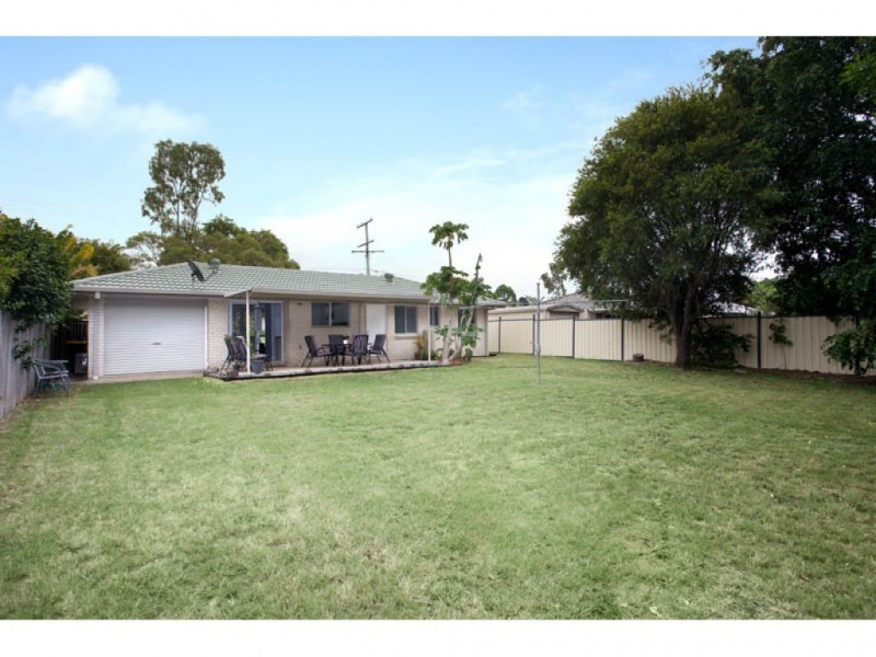 40 Burgoyne Street, Bundamba QLD 4304