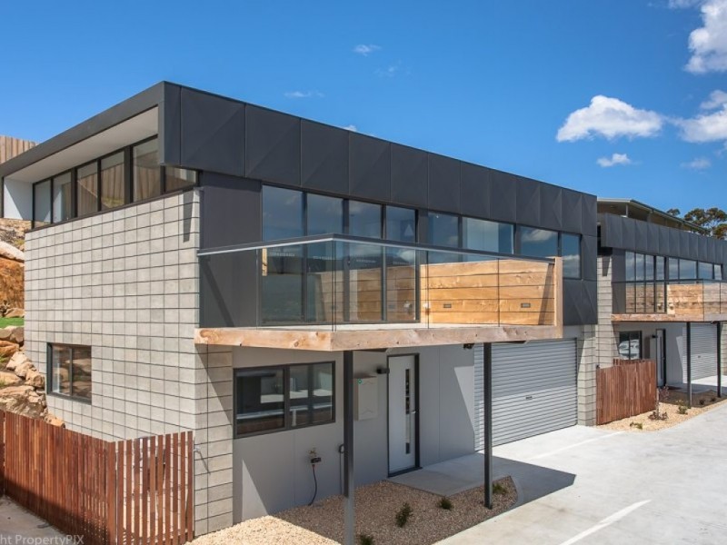 47 Grevillea Avenue, Old Beach TAS 7017