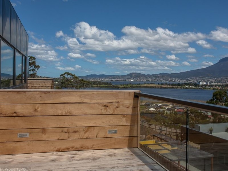 47 Grevillea Avenue, Old Beach TAS 7017