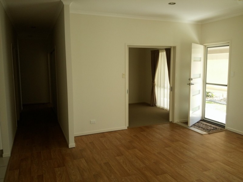 280/1 Webster Rd, Deception Bay QLD 4508
