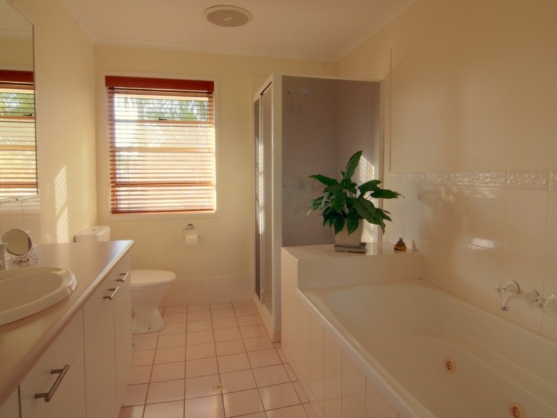 3 Kilroe Court, Ormiston QLD 4160