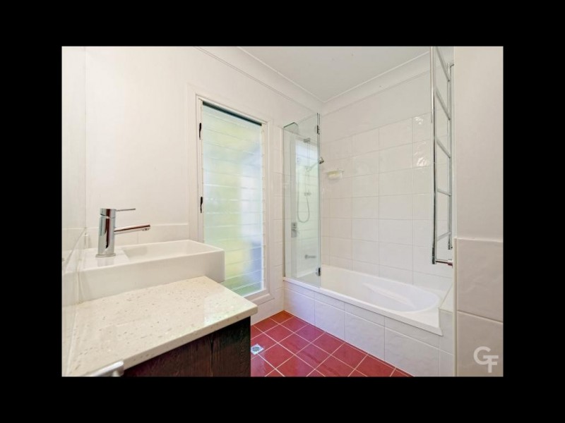 7 Jenkinson Street, Indooroopilly QLD 4068