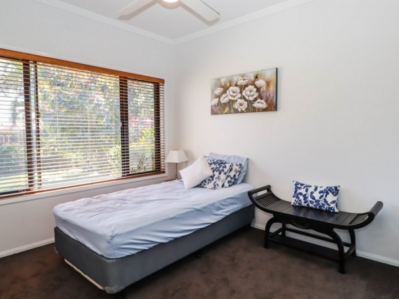 8 Pryor Street, Ormiston QLD 4160