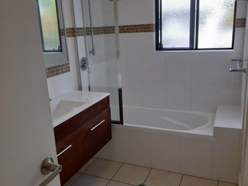 24/654 Esplanade, Urangan QLD 4655