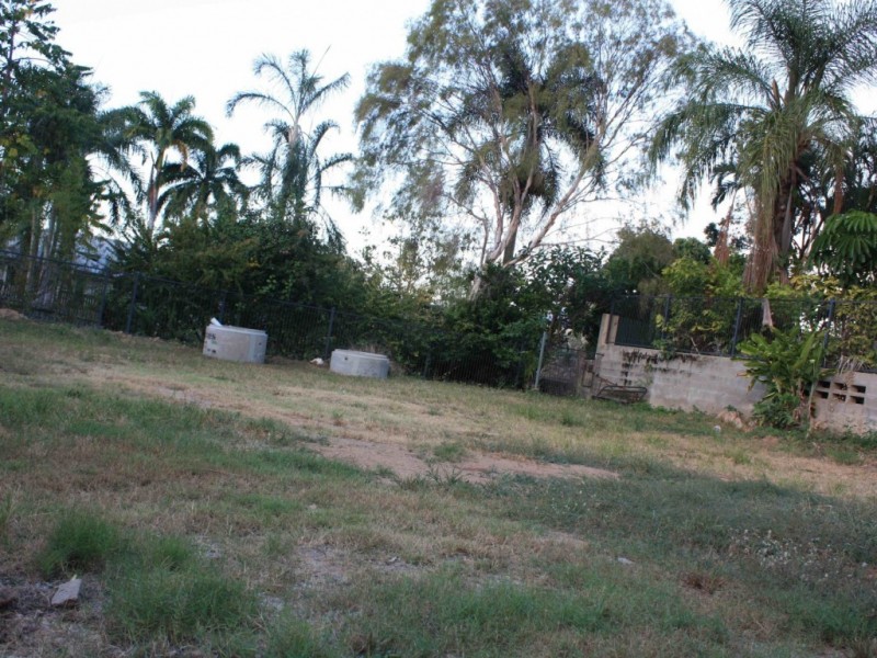 379a. Stanley Street, North Ward QLD 4810