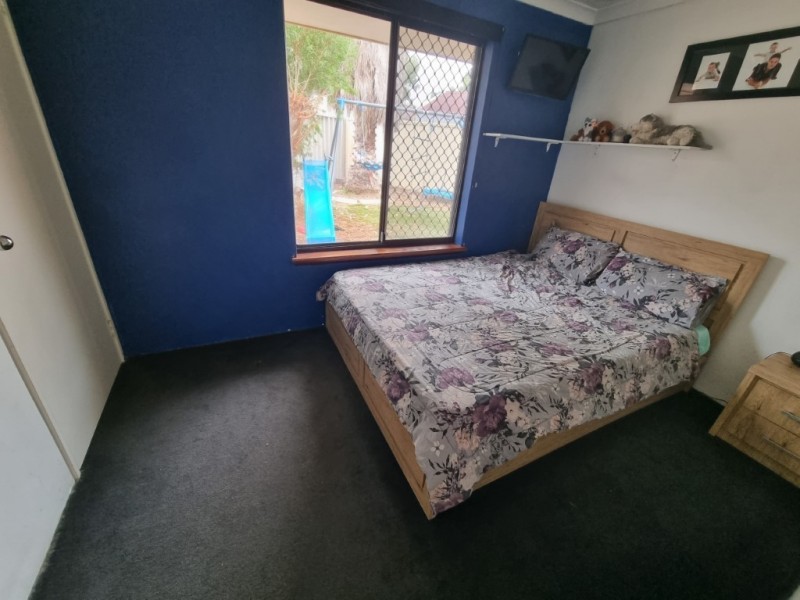 2 Vanguard Crt, Port Kennedy WA 6172