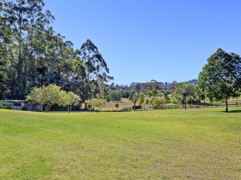 56 Preston Road, Diddillibah QLD 4559