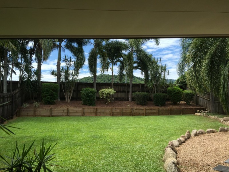 11 Caneland Court, Redlynch QLD 4870