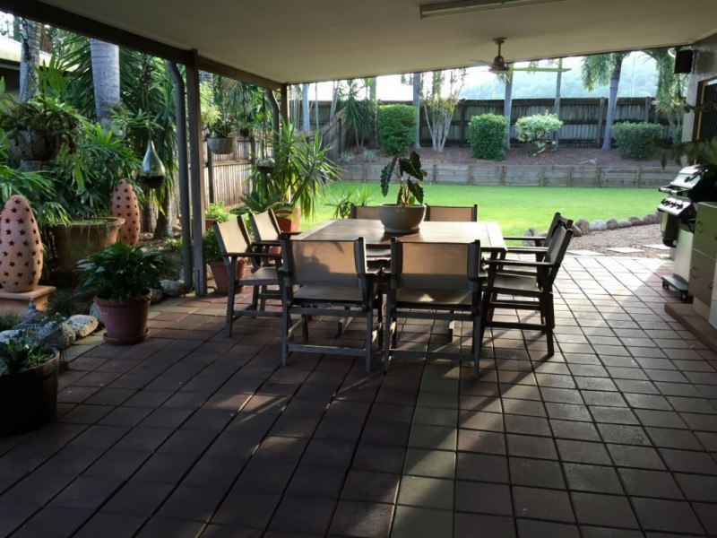 11 Caneland Court, Redlynch QLD 4870