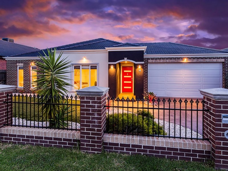 15 Devaney Avenue, Lynbrook VIC 3975