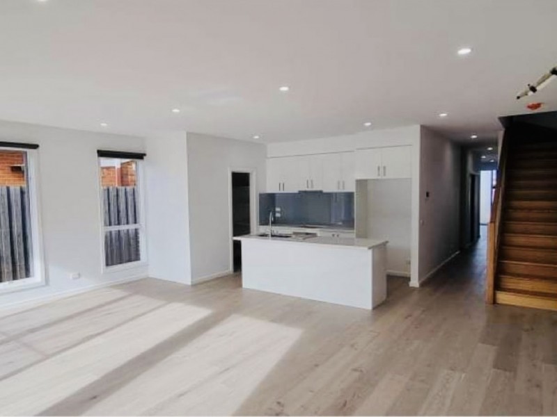 10 Union Street, Sunshine VIC 3020