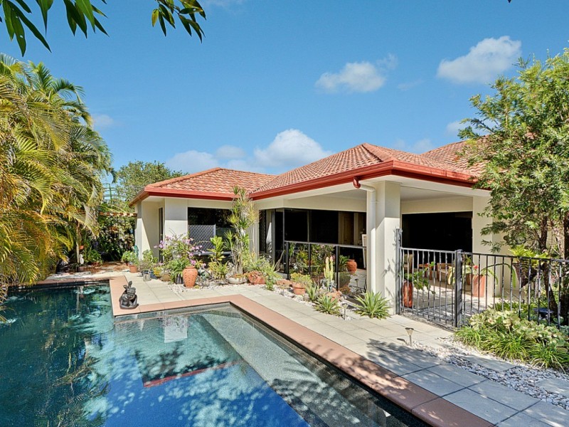 13 Campbellville Circuit, Pelican Waters QLD 4551