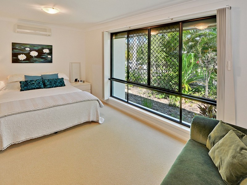 13 Campbellville Circuit, Pelican Waters QLD 4551