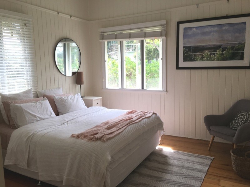 47 Nash Street, Sandgate QLD 4017