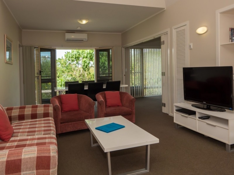 2 Creek St, Hastings Point NSW 2489