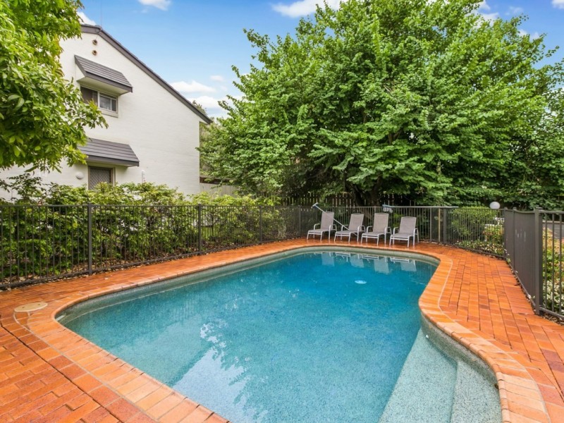 3/35 Clyde Road, Herston QLD 4006