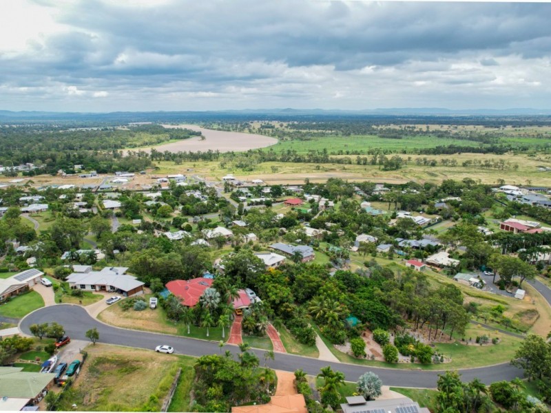 22 Samuel Crescent, Parkhurst QLD 4702