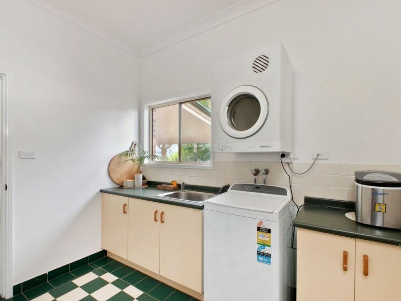 22 Samuel Crescent, Parkhurst QLD 4702