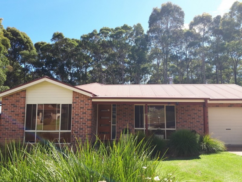 16 Sunshine Bay Road, Sunshine Bay NSW 2536