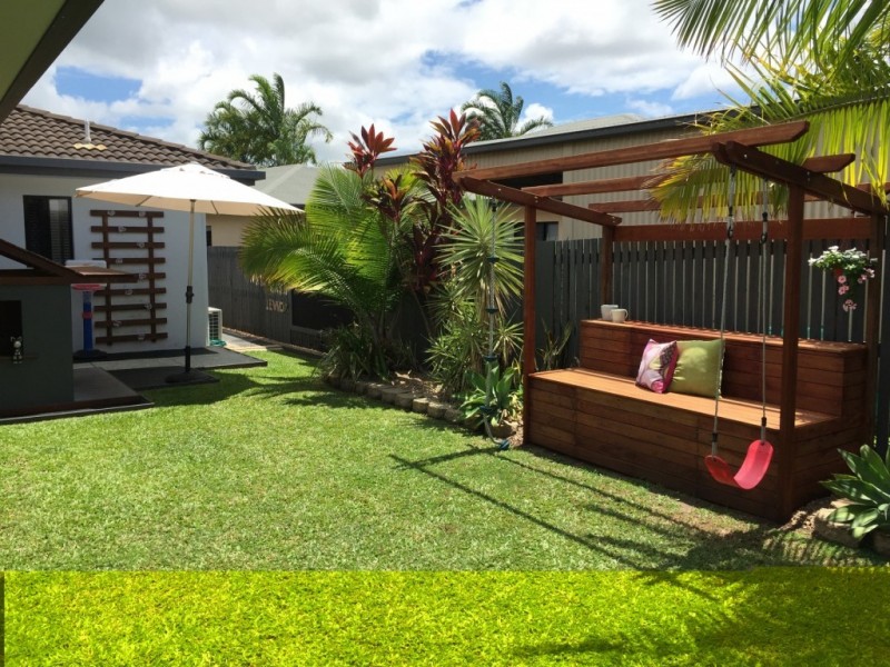 9 Centennial Drive, Glenella QLD 4740