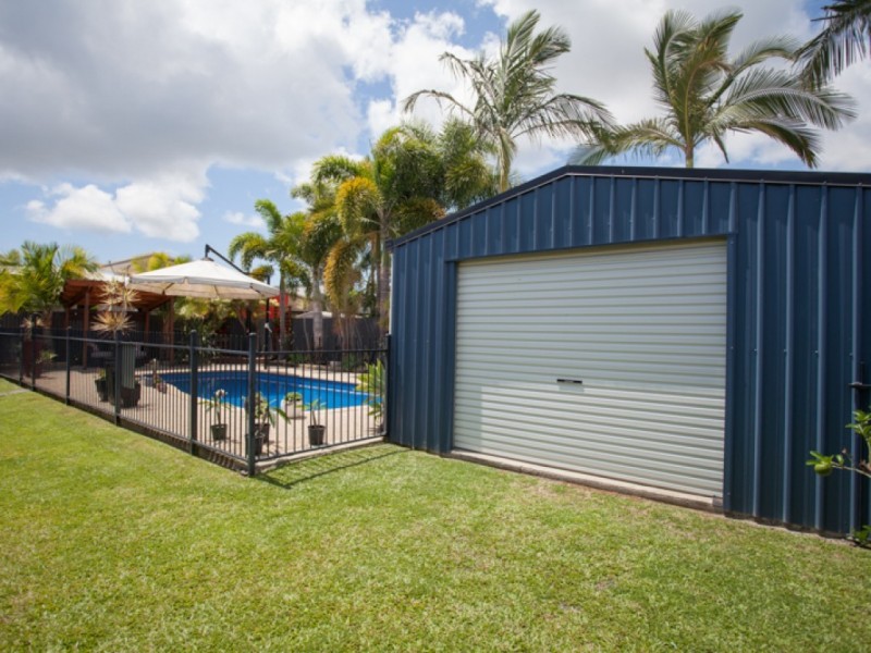 9 Centennial Drive, Glenella QLD 4740