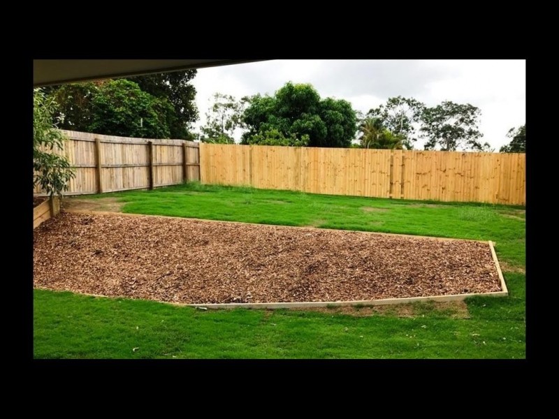 1/20 Knightsbridge Drive, Chuwar QLD 4306