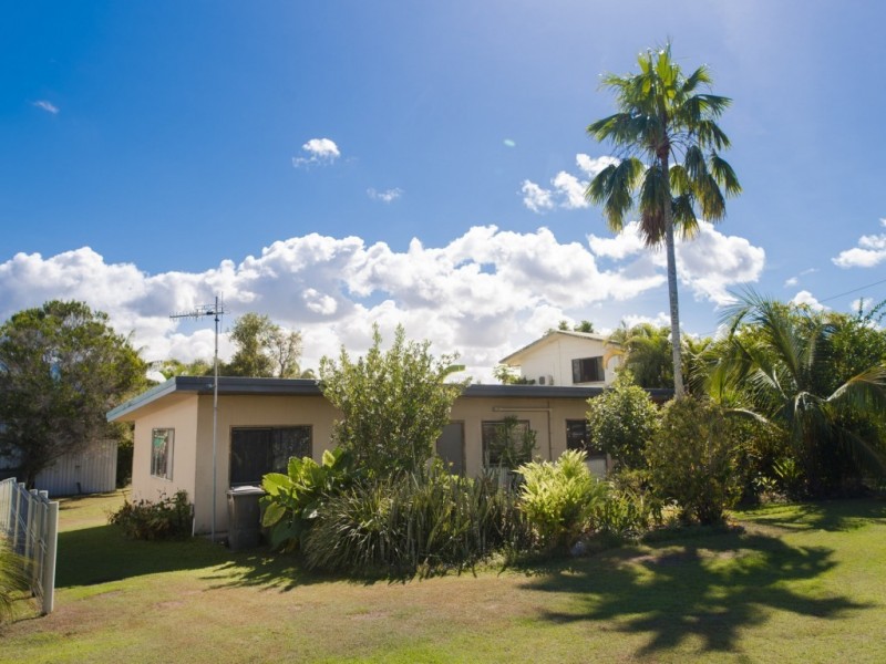 34 Andrews Street, Newell QLD 4873