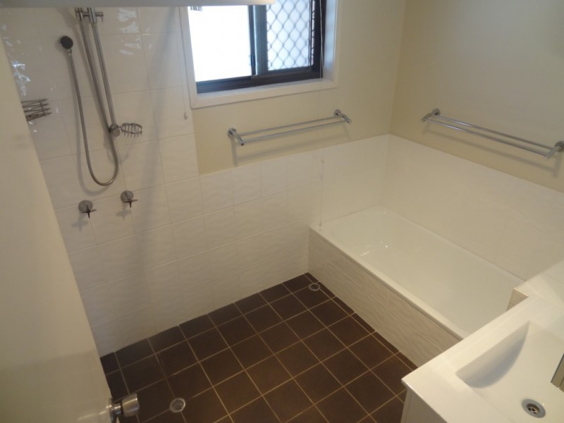 2/14 Conavalla Street, Ferny Grove QLD 4055