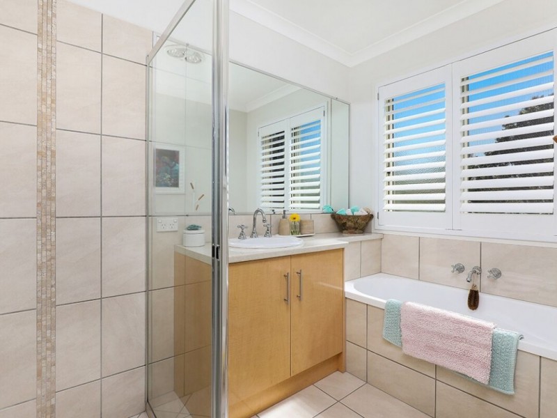 25 Riverstone Place, Bli Bli QLD 4560