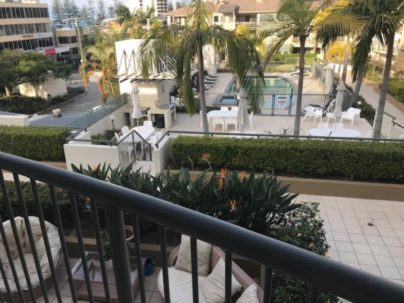 43/4 Park Avenue, Burleigh Heads QLD 4220